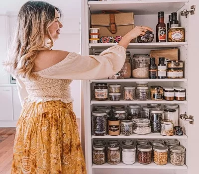 shape of glass jars
