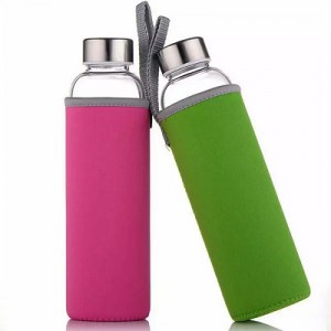 wholesale glass water bottles with silicone sleeve